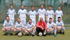 2_Mannschaft_Trikot_weiss